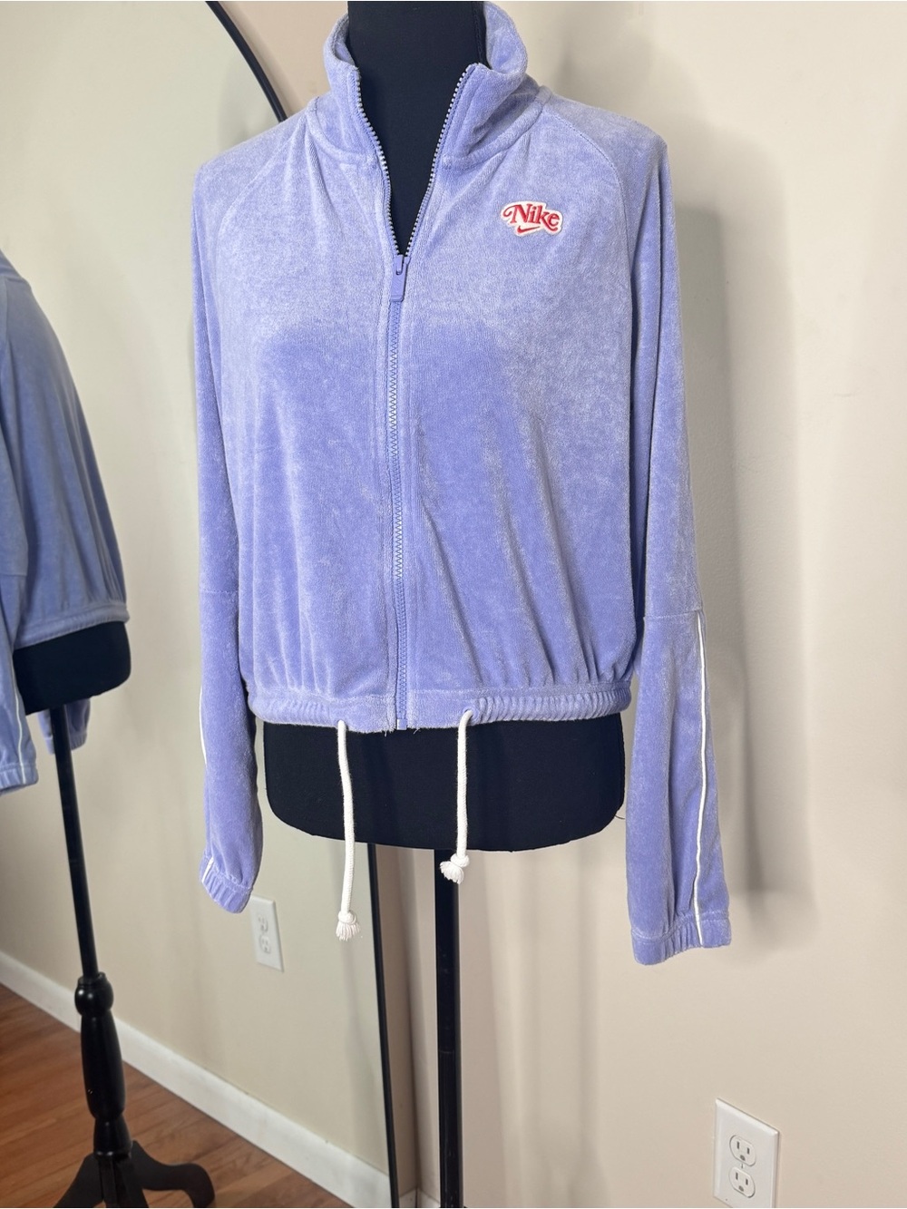 Nike Retro Track Jacket White Piping Trim Lavender Size M